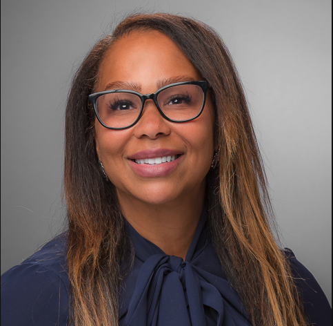 Headshot of Hilen Flores